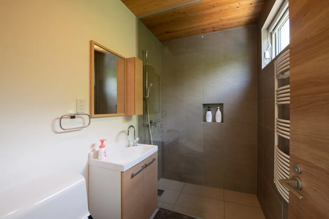 YNT #1 Bathroom